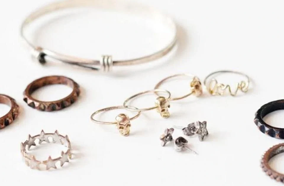 Jewellery from Tarnishing